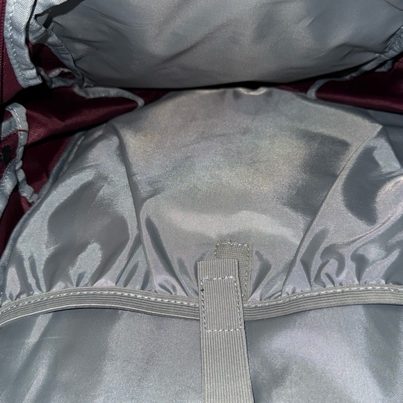 Embark Backpack - Picture 6 of 7